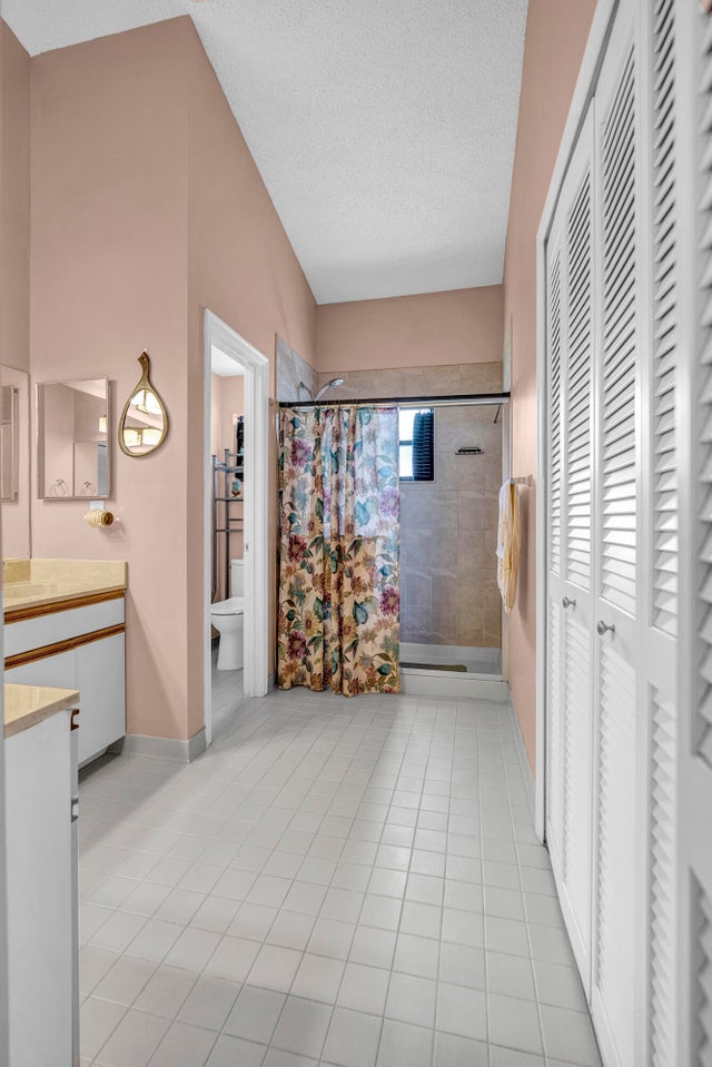 5 of 47 - 5830 Parkwalk Cir W, Boynton Beach, FL