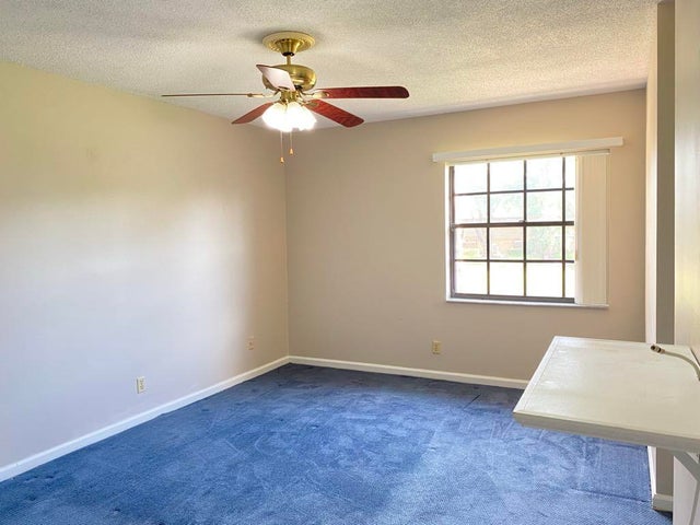 5 of 19 - 4273 Oak Terrace Drive, Greenacres, FL