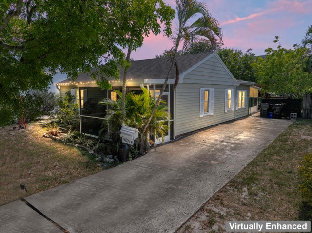 2 of 31 - 1509 N N Street, Lake Worth Beach, FL