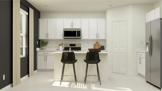 2 of 11 - 6315 Nw Windwood Wy, Port Saint Lucie, FL