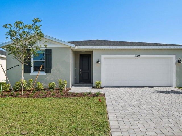 1 of 17 - 5413 Hampton Park Cir, Vero Beach, FL