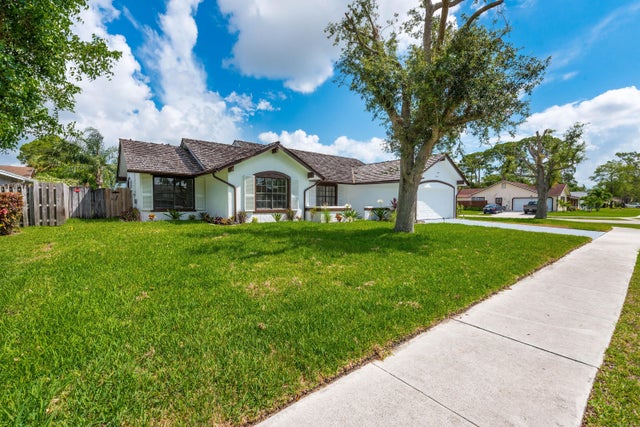 1 of 33 - 13566 Exotica Lane, Wellington, FL