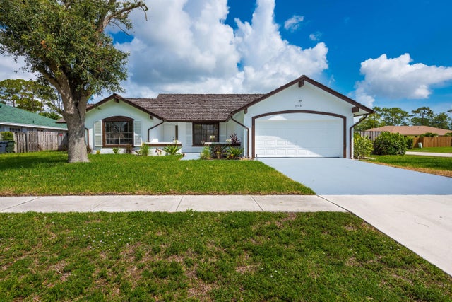 2 of 33 - 13566 Exotica Lane, Wellington, FL
