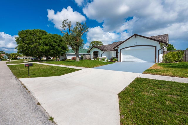 3 of 33 - 13566 Exotica Lane, Wellington, FL