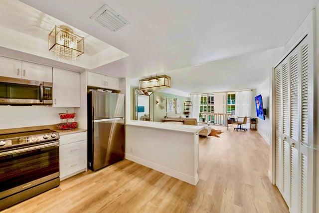 4 of 42 - 3570 S Ocean Boulevard #506, South Palm Beach, FL