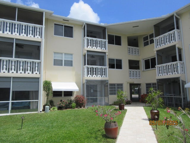 2 of 13 - 700 Pine Dr #105, Pompano Beach, FL