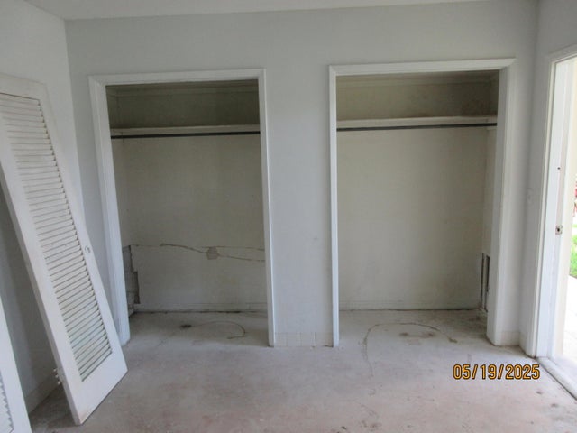 4 of 13 - 700 Pine Dr #105, Pompano Beach, FL