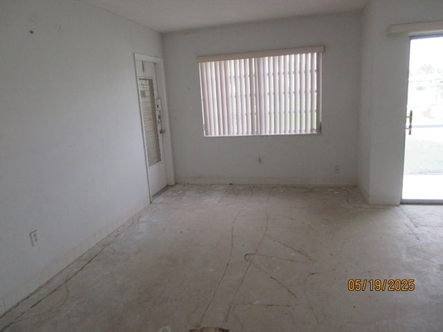 5 of 13 - 700 Pine Dr #105, Pompano Beach, FL