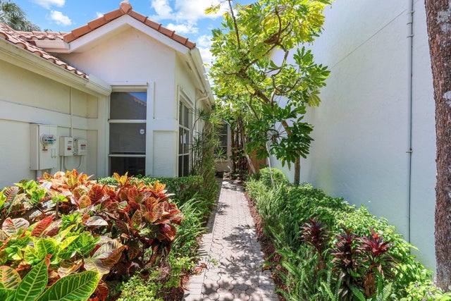 4 of 38 - 6607 Nw 25th Way, Boca Raton, FL
