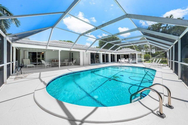 5 of 35 - 489 S Country Club Drive, Atlantis, FL