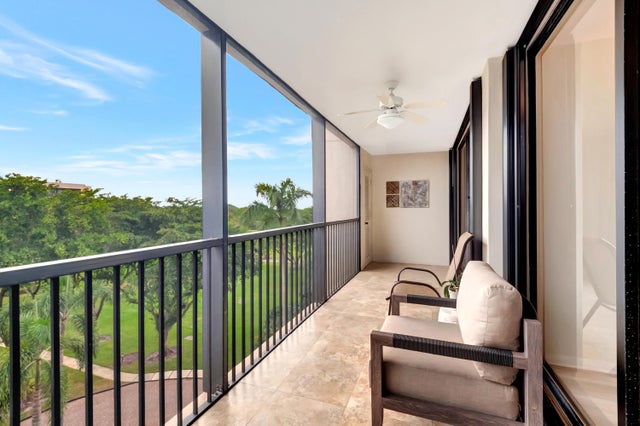 5 of 64 - 20100 Boca West Dr #163, Boca Raton, FL