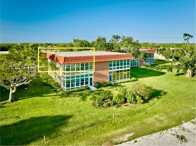 5 of 60 - 70 Royal Oak Court #206, Vero Beach, FL