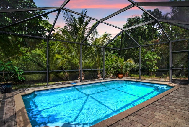 2 of 44 - 880 Ne Stokes Ter, Jensen Beach, FL