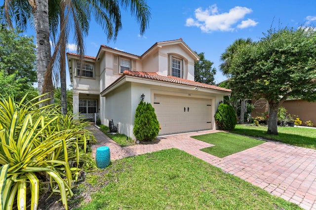 3 of 35 - 561 Peppergrass Run, Royal Palm Beach, FL
