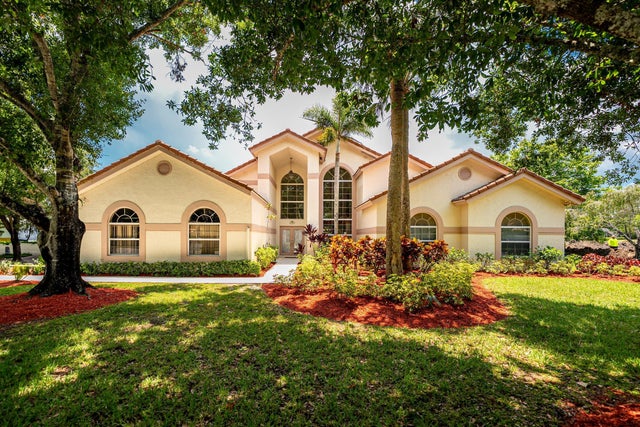 1 of 35 - 1414 Sw Osprey Cove, Port Saint Lucie, FL