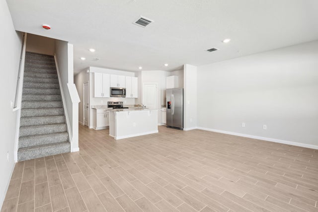 5 of 30 - 522 Salisbury Circle, Fort Pierce, FL