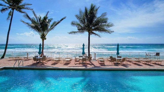 1 of 34 - 3520 S Ocean Blvd #a301, South Palm Beach, FL