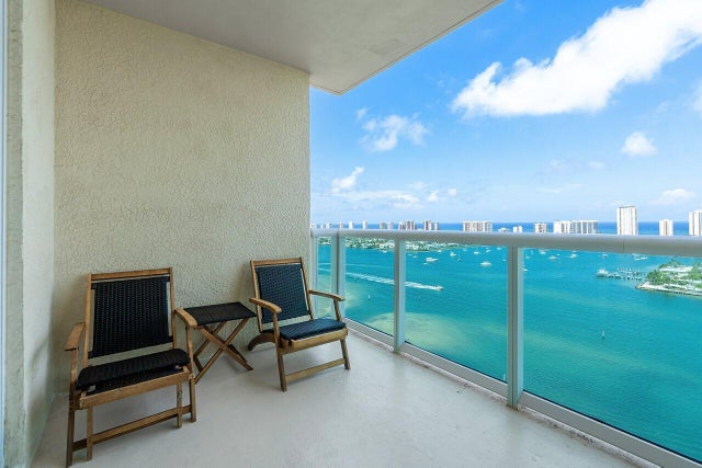 5 of 54 - 2640 Lake Shore Drive #2409, Riviera Beach, FL
