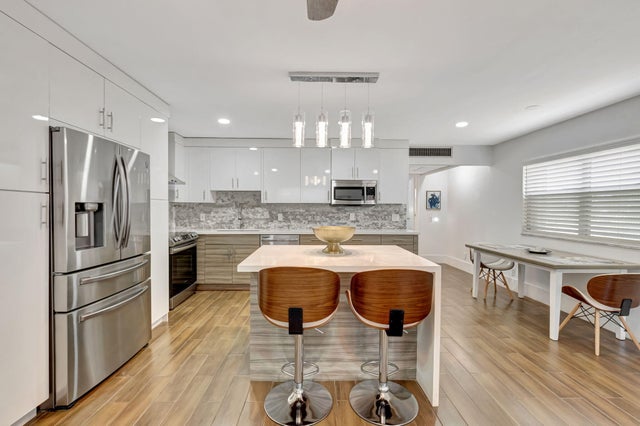 1 of 114 - 187 Seville H, Delray Beach, FL