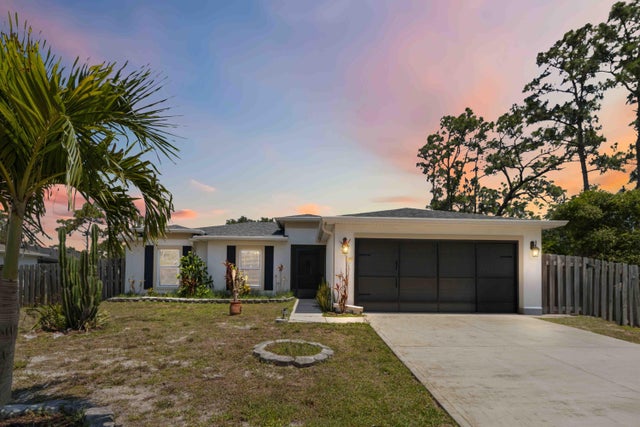 1 of 20 - 1649 Talbott St Se, Palm Bay, FL