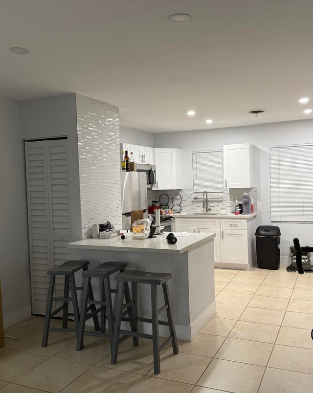 1 of 8 - 3600 Jackson Street #22, Hollywood, FL
