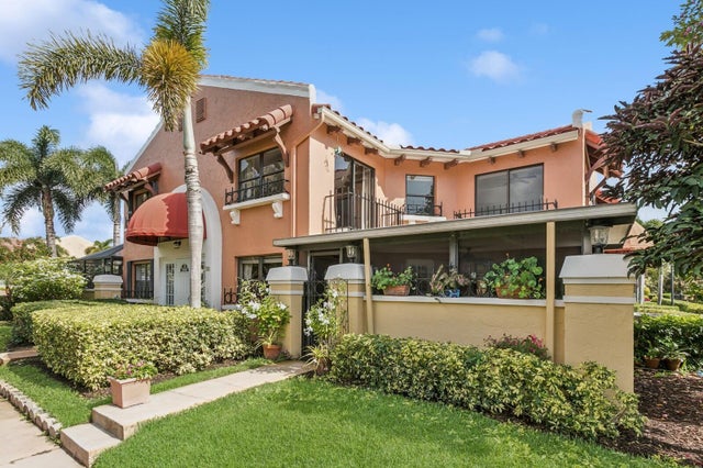 1 of 21 - 24 Uno Lago Drive, Juno Beach, FL