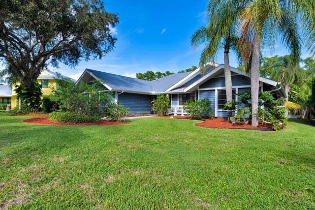 1 of 30 - 10510 Se Jupiter Narrows Drive, Hobe Sound, FL