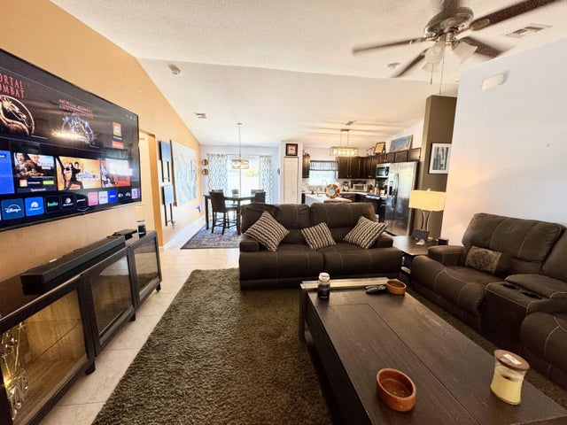 3 of 30 - 1526 Sw Mercedes Av, Port Saint Lucie, FL