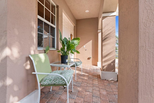 3 of 37 - 1014 Nw Leonardo Cir, Port Saint Lucie, FL