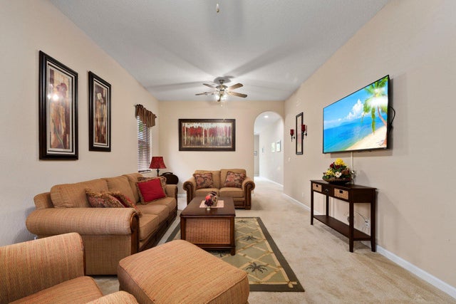 4 of 37 - 1014 Nw Leonardo Cir, Port Saint Lucie, FL