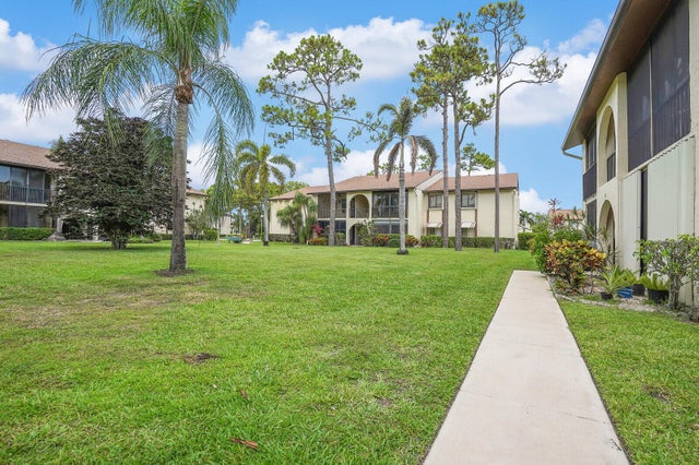 3 of 30 - 331 Knotty Pine Circle #c-1, Greenacres, FL
