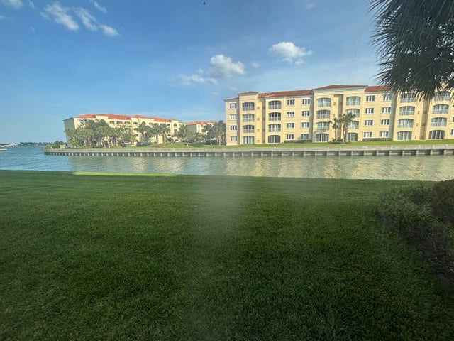 1 of 29 - 6 Harbour Isle Drive E #103, Fort Pierce, FL