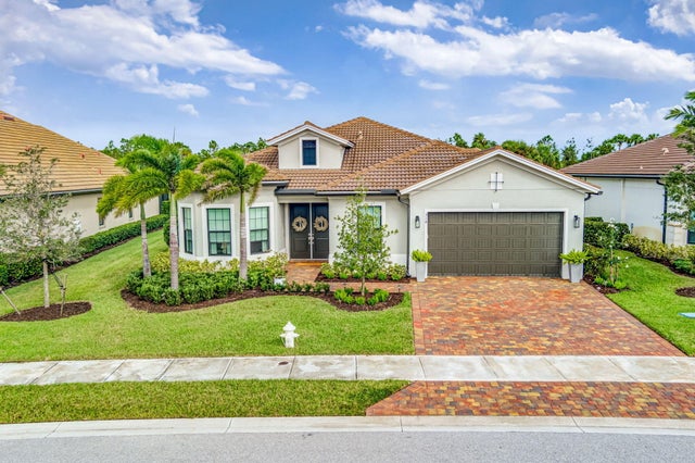 2 of 52 - 314 Sonoma Isles Cir, Jupiter, FL