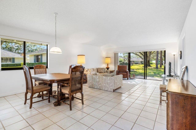 3 of 18 - 605 Club Drive, Palm Beach Gardens, FL