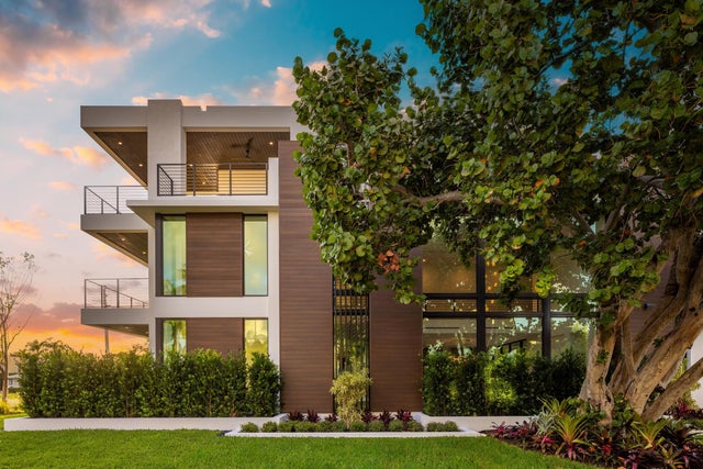 2 of 72 - 98 Ne Spanish Trail, Boca Raton, FL