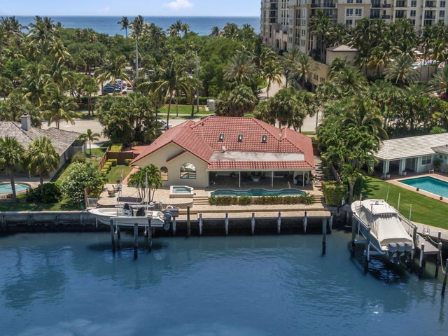 2 of 55 - 3819 N Ocean Dr, Singer Island, FL