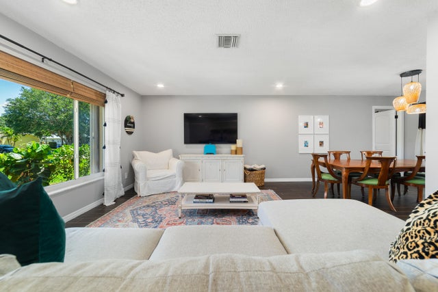4 of 31 - 73 W Palm Av, Lake Worth, FL
