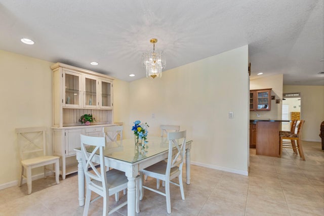 4 of 30 - 8529 Lidflower Court, Port Saint Lucie, FL