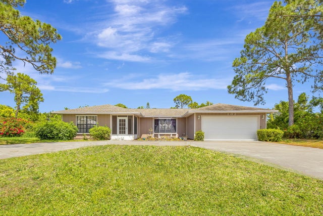 1 of 39 - 102 Se Crosspoint Dr, Port Saint Lucie, FL