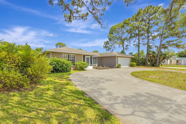 3 of 39 - 102 Se Crosspoint Dr, Port Saint Lucie, FL