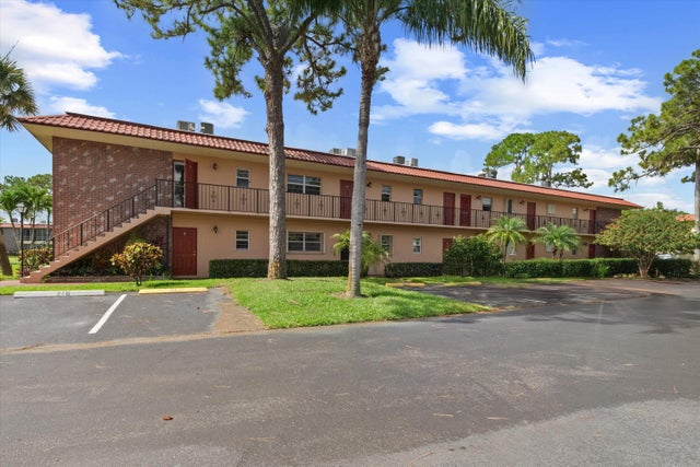 1 of 31 - 1953 Sw Palm City Rd #27-i, Stuart, FL