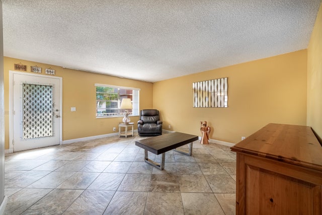 4 of 35 - 518 Burgundy K #k, Delray Beach, FL