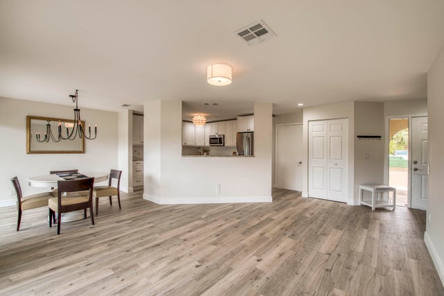 3 of 28 - 6 E Lexington Lane #c, Palm Beach Gardens, FL