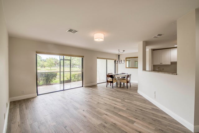 5 of 28 - 6 E Lexington Lane #c, Palm Beach Gardens, FL