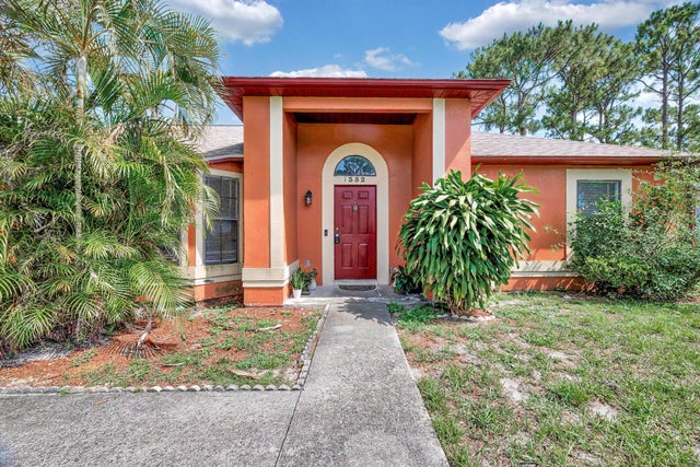 3 of 32 - 1352 Sw Halford Av, Port Saint Lucie, FL