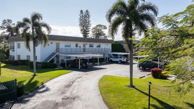 1 of 13 - 2950 Se Ocean Blvd #152, Stuart, FL