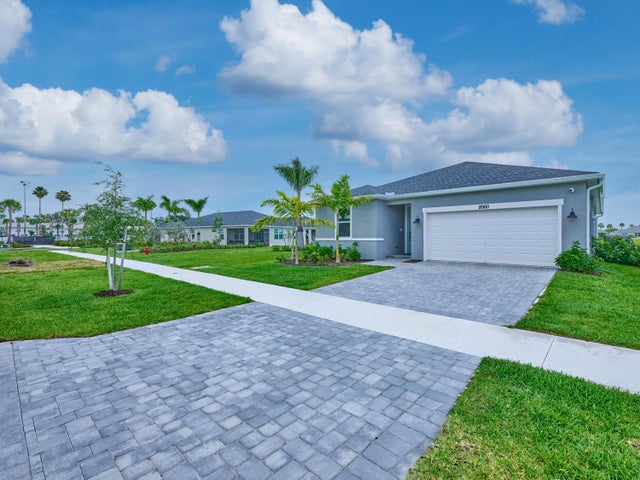2 of 48 - 8960 Dahlia Cir, Port Saint Lucie, FL