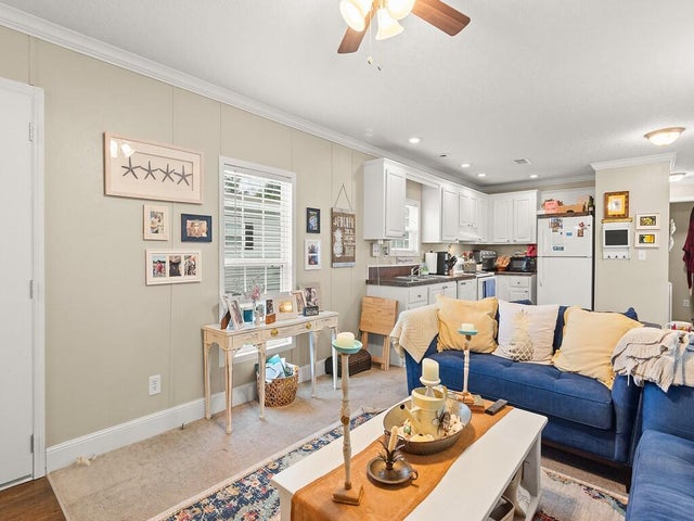 4 of 15 - 177 Cardinal Ave Av, Fort Pierce, FL