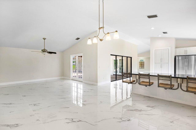 5 of 52 - 9085 Talway Circle, Boynton Beach, FL