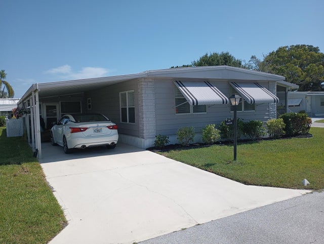 2 of 26 - 278 Ne Cameo Way, Jensen Beach, FL
